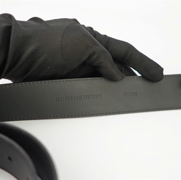 Thắt lưng Versace đen mặt logo lớn KG+