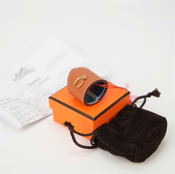 Nhẫn Hermes da cam KG+