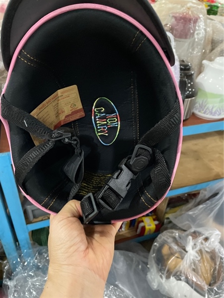 Mũ bảo hiểm (sơn tốt)