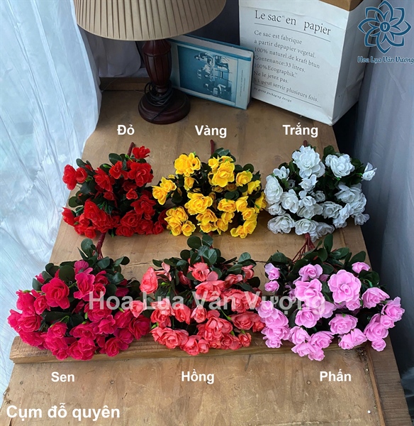 Cụm đỗ quyên - Hoa cành ngắn - Hoa Lụa Vân Vượng