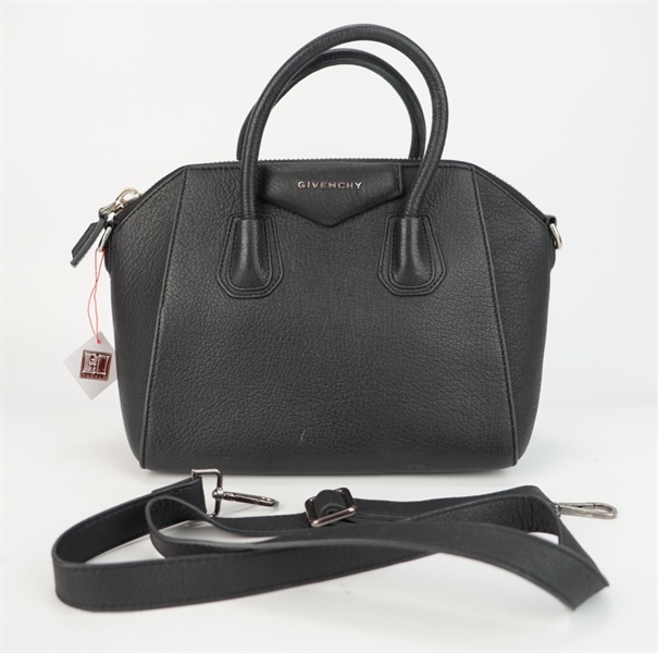 Túi Givenchy màu đen size 28 ++