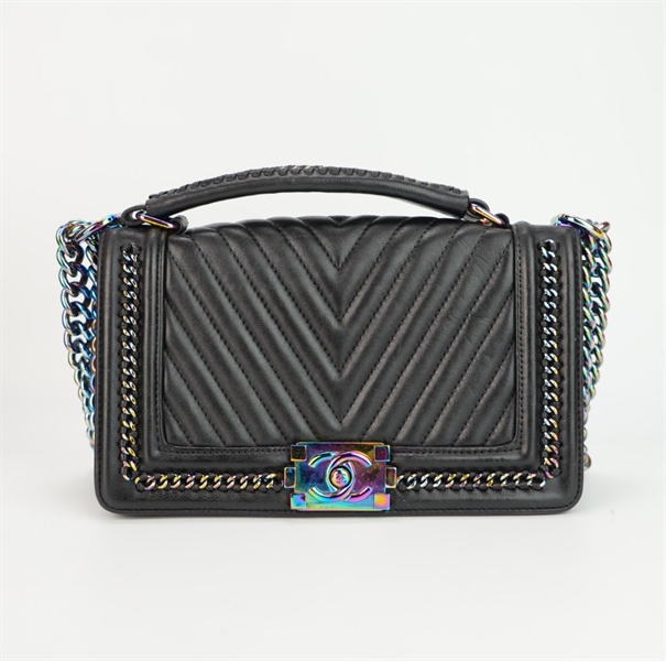 Túi Chanel đen viền dây xích size 24 ++