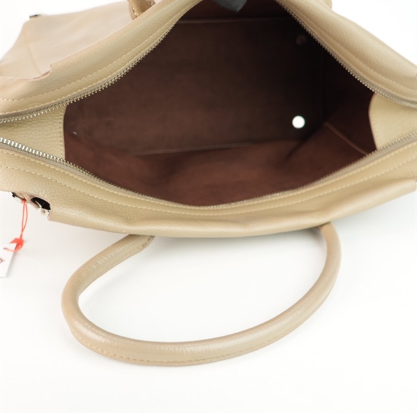 Túi LV màu nude size 28 ++