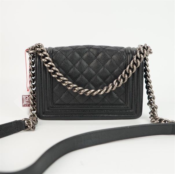 Túi Chanel đen khóa bạc size 20 ++
