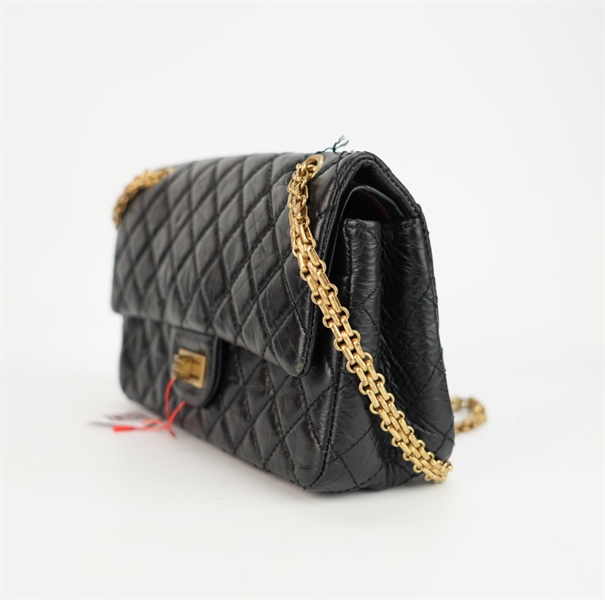 Túi Chanel đen khóa vàng size 23++