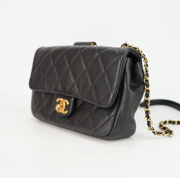 Túi Chanel đen quai xách tròn size 24 ++