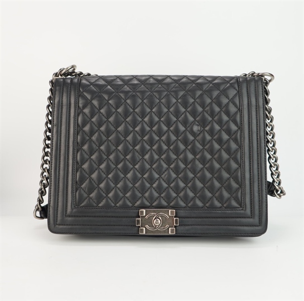 Túi Chanel đen khóa bạc size 30 ++