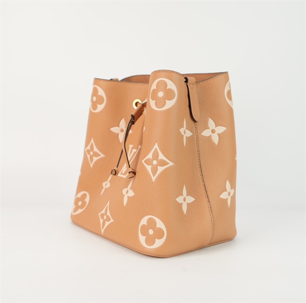 Túi LV nóe nóe vàng bò kèm pound 25cm TB+