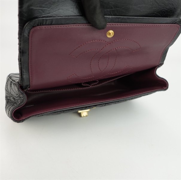 Túi Chanel đen khóa vàng size 23++