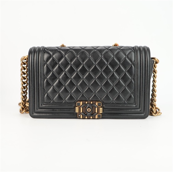 Túi Chanel đen quai xách size 24 ++