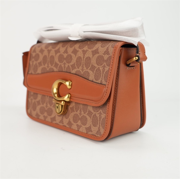 Túi Coach nâu khóa vàng 22cm+