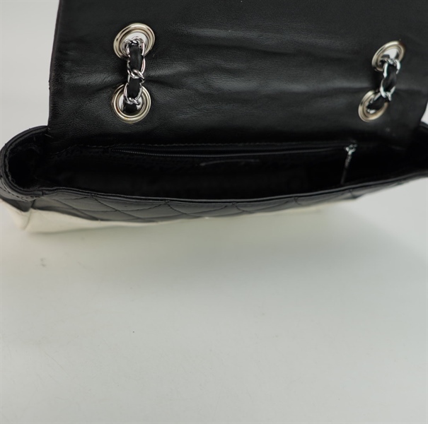 Túi Chanel đen trắng size 25 ++