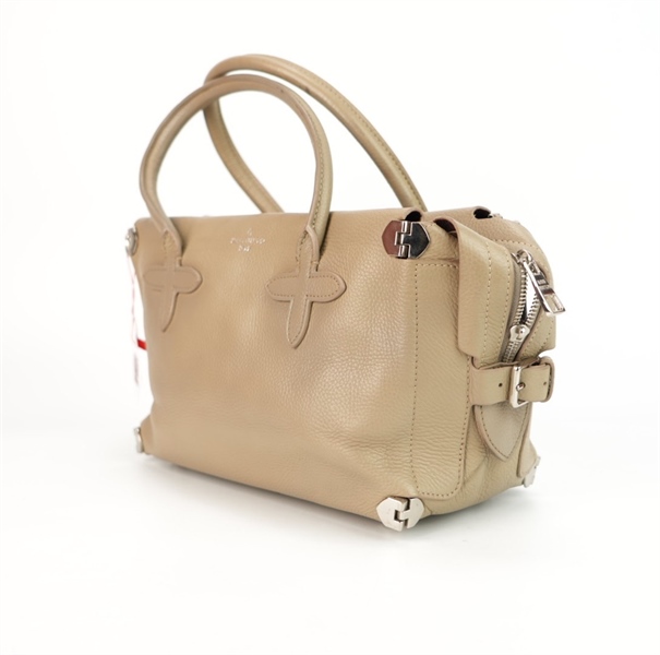 Túi LV màu nude size 28 ++