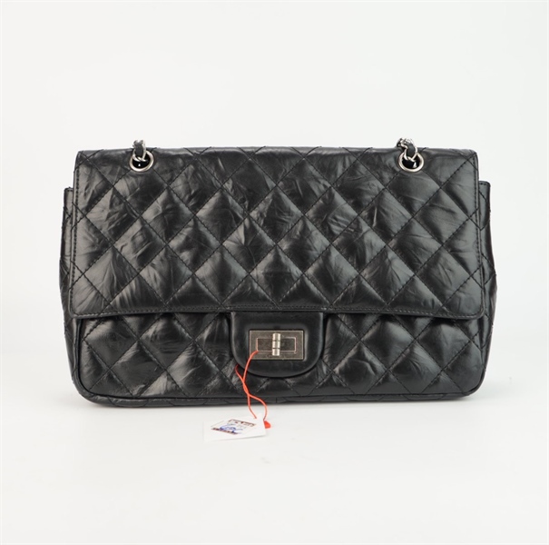 Túi Chanel đen khóa xoay bạc size 30++