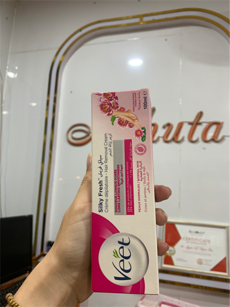 Kem tẩy lông Veet hoa sen, nhài da thường Pháp 100ml