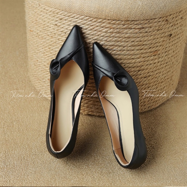 DT195 Giày da thật đính hoa