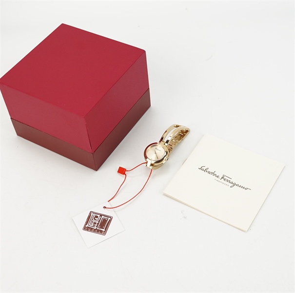 Đồng hồ Salvatore vàng KG+