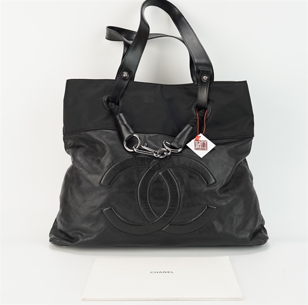 Túi Chanel đen logo chìm size 40 KG++