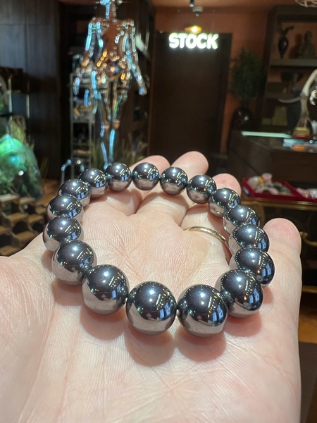 Vòng tay phong thuỷ màu bạc +