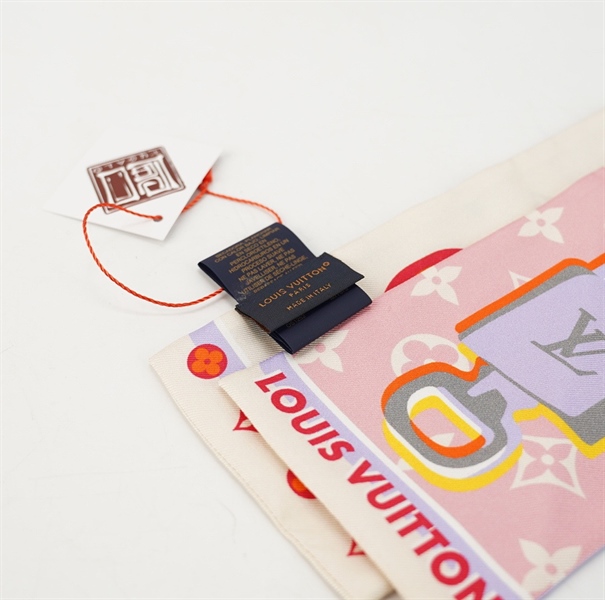 Khăn LV họa tiết kG+