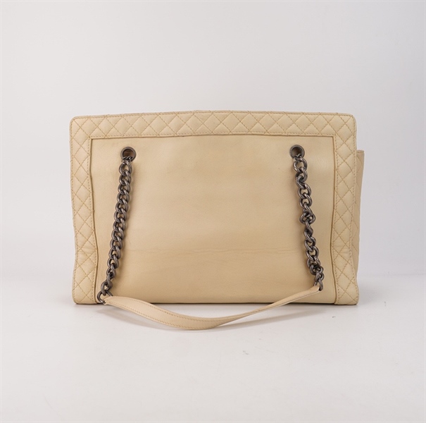 Túi Chanel màu nude size 38 KG++