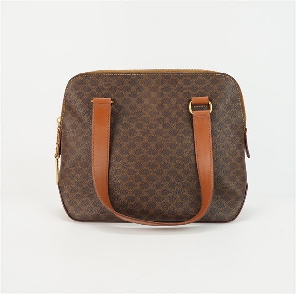 Túi Celine nâu khóa kéo charm vàng s28 KG+