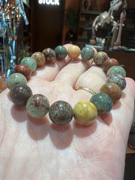 Vòng tay ưu linh đục +