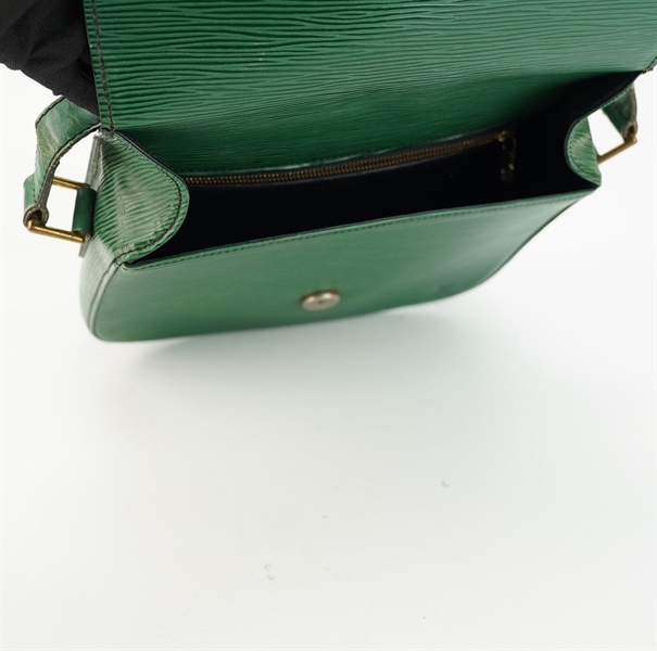 Túi LV nắp gập vân xanh lá s23 KG+