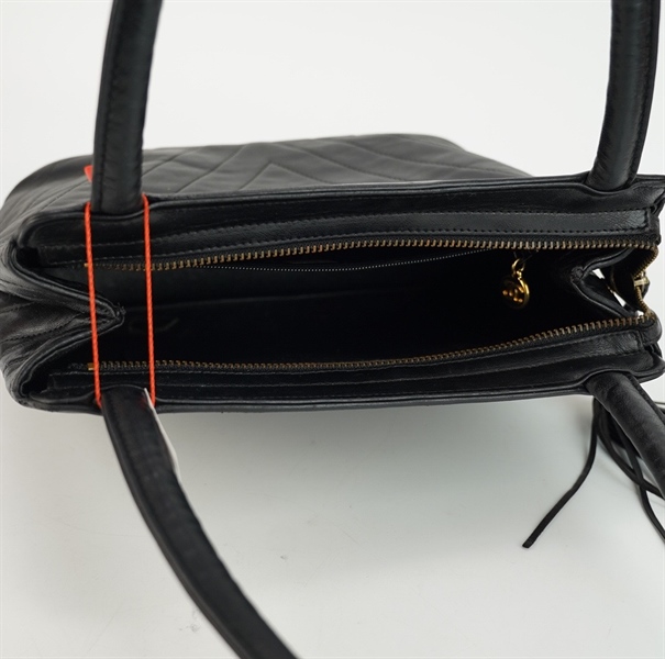 Túi Chanel đen có tua rua s25 KG+