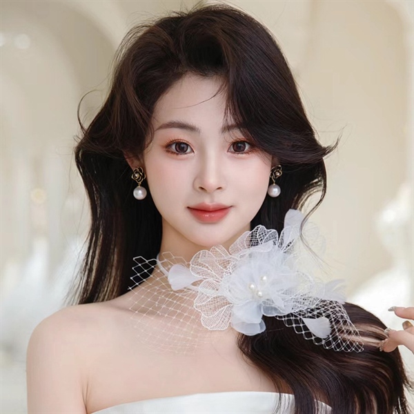 Choker hoa voan lớn đẹp mẫu mới 2024
