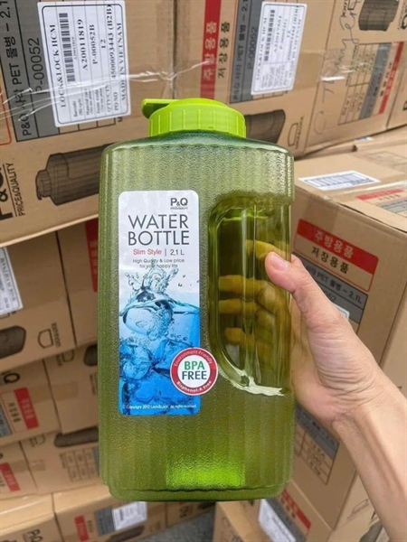 BNL BÌNH NƯỚC LOCK 2,1L NHỰA (Bình nước lớn bình nước Lock 2,1L nhựa)