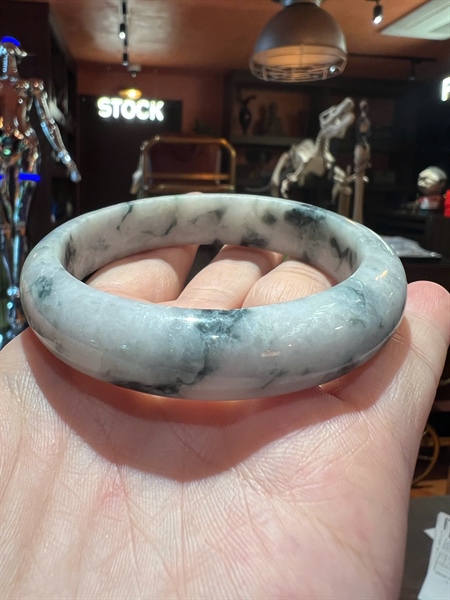 Vòng tay đá cẩm thạch +