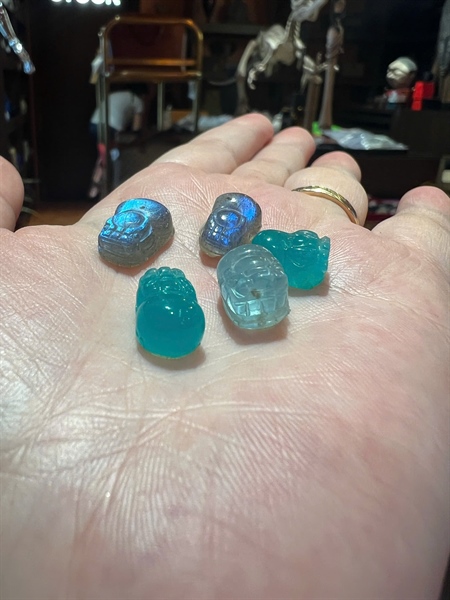 Cụ Tỳ Hưu đá làm mặt nhẫn +