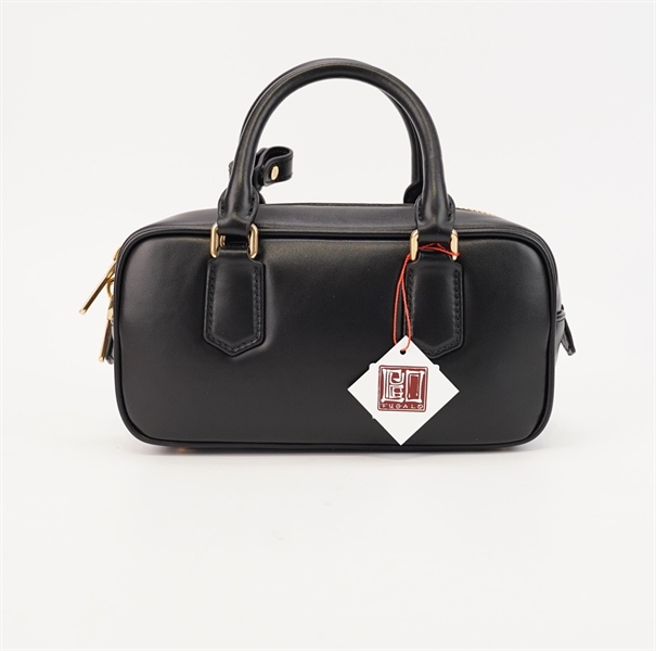 Túi Miu Miu chữ nhật đen sz 23cm KG+