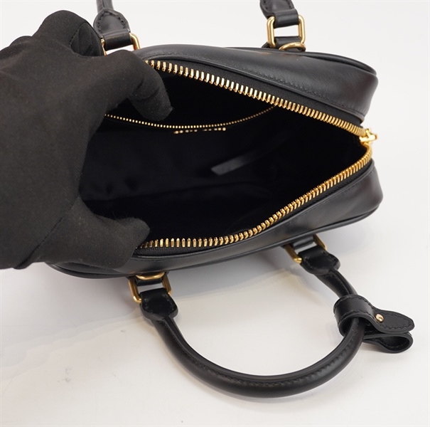 Túi Miu Miu chữ nhật đen sz 23cm KG+