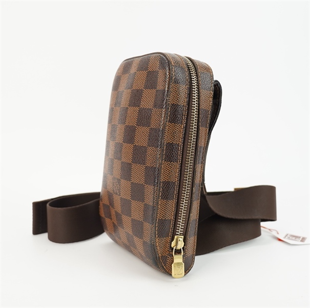 Túi LV đeo chéo ô vuông S10x20 (A0132) TB+