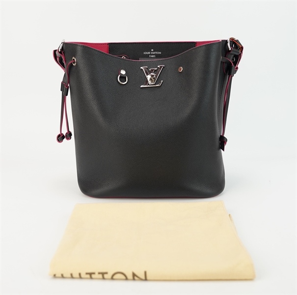 Túi LV đen lòng hồng (DU0159) sz26 TB+