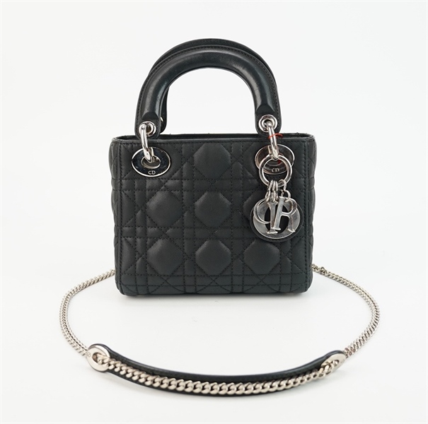 Túi Dior Lady màu đen s17 TB+