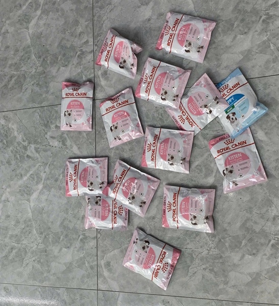 Royal canin kitten 50gr