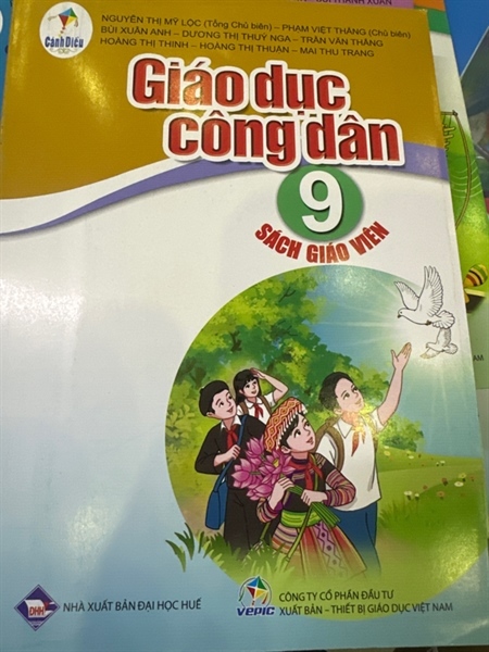 Giáo dục công dân 9 Cánh diều SGV