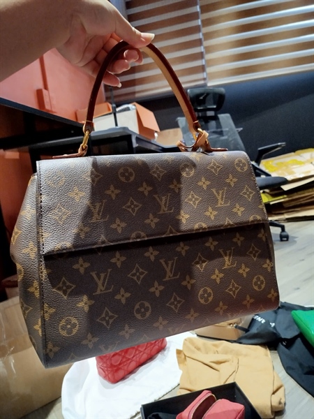 Túi LV Clunny hoa nâu sz 30cm KG+ (CA4108)