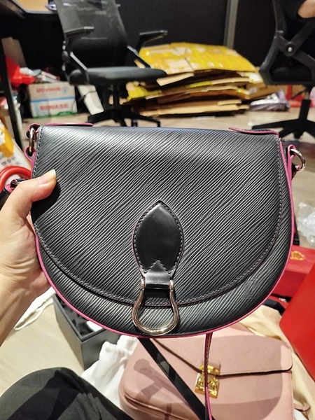 Túi LV đen viền hồng 23cm KG+ (FL1137)