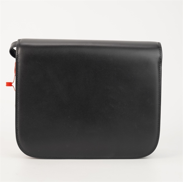 Túi Celine đen sz 23 khóa vàng +