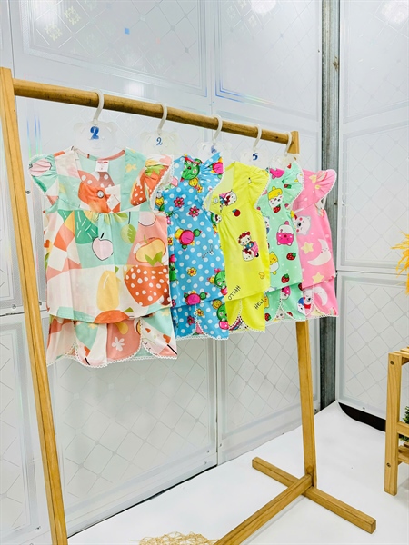 Combo 5 bộ tole cánh tiên cổ vuông- quần đùi xẻ kèm ren cho bé gái TH