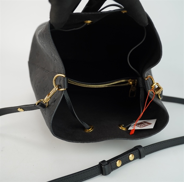 Túi LV nóe hoa đen sz đáy 26cm TB+