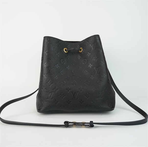 Túi LV nóe hoa đen sz đáy 26cm TB+