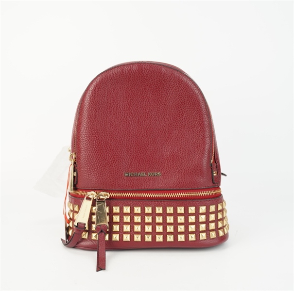 Balo Michael Kors đỏ đính đinh KG+