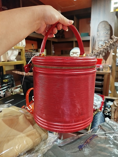 Túi LV trụ vân đỏ - A Long live (HP-T515)+