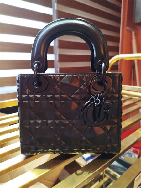 Túi Dior Lady kim cương đen size mini KG+