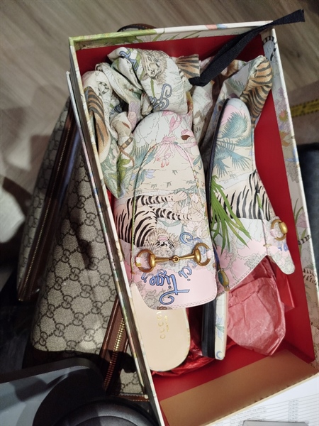 Dép GG họa tiết rừng xanh size 38 1'2 TB+